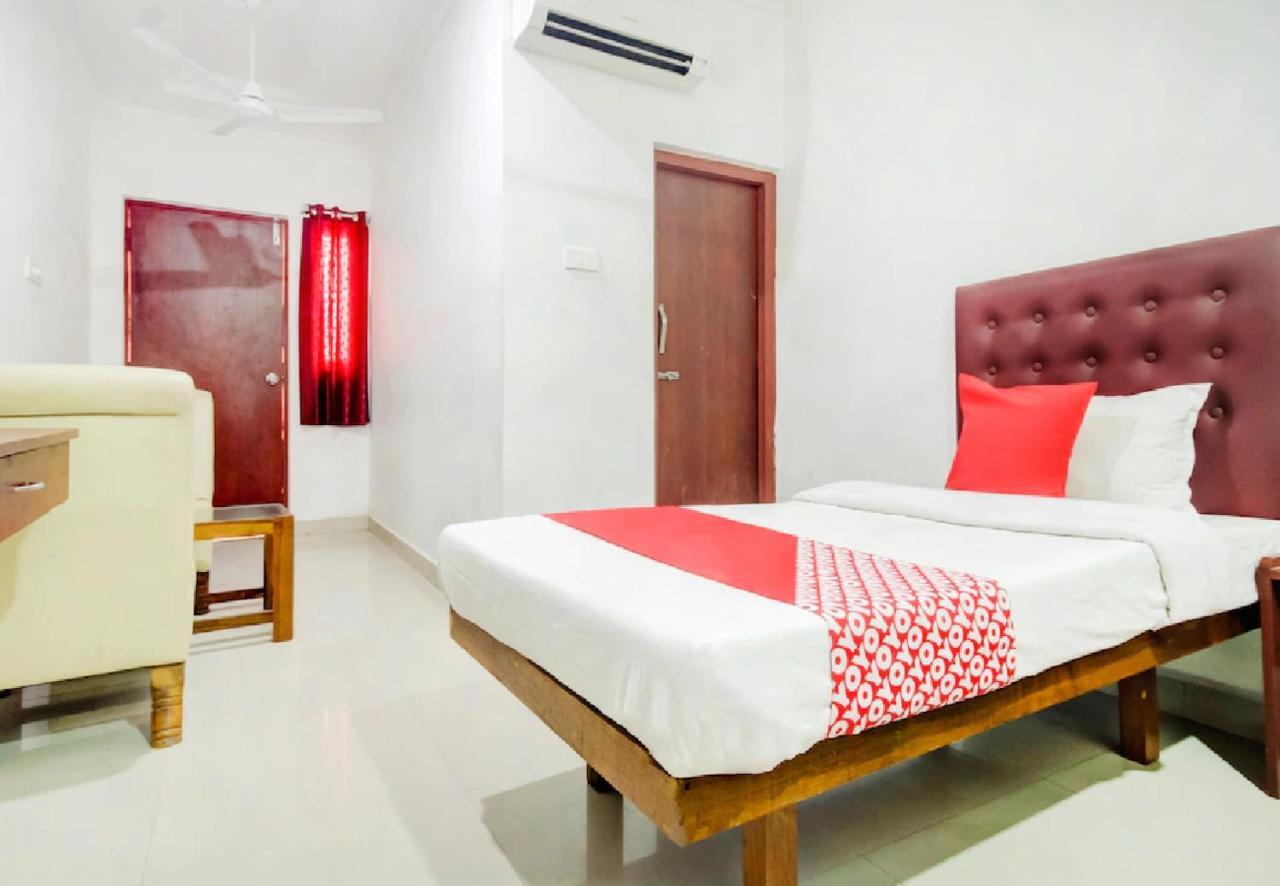 Hotel Jayaram Chidambaram Exteriör bild