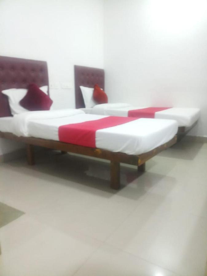 Hotel Jayaram Chidambaram Exteriör bild