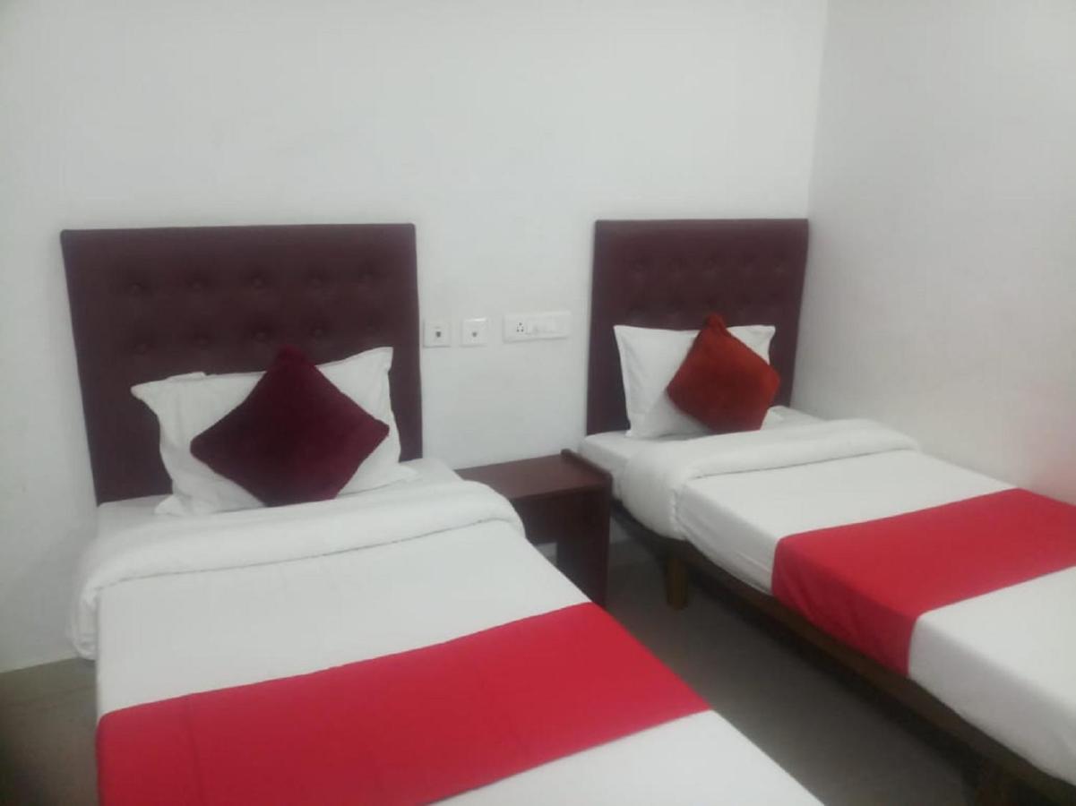 Hotel Jayaram Chidambaram Exteriör bild