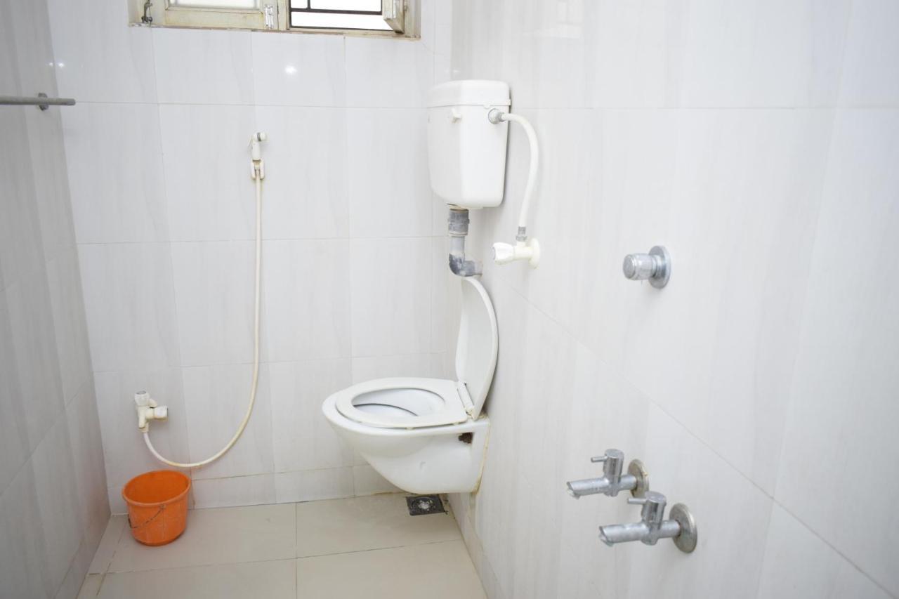 Hotel Jayaram Chidambaram Exteriör bild