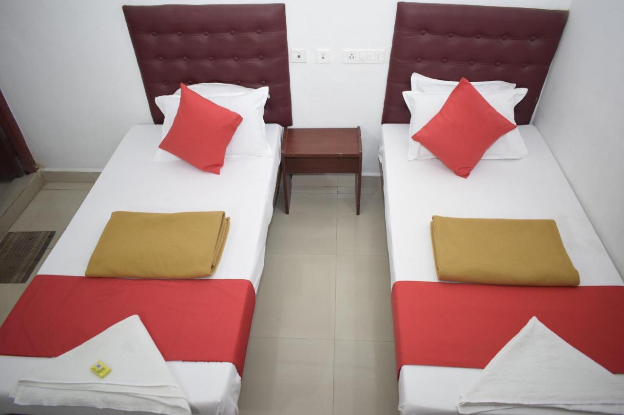 Hotel Jayaram Chidambaram Exteriör bild