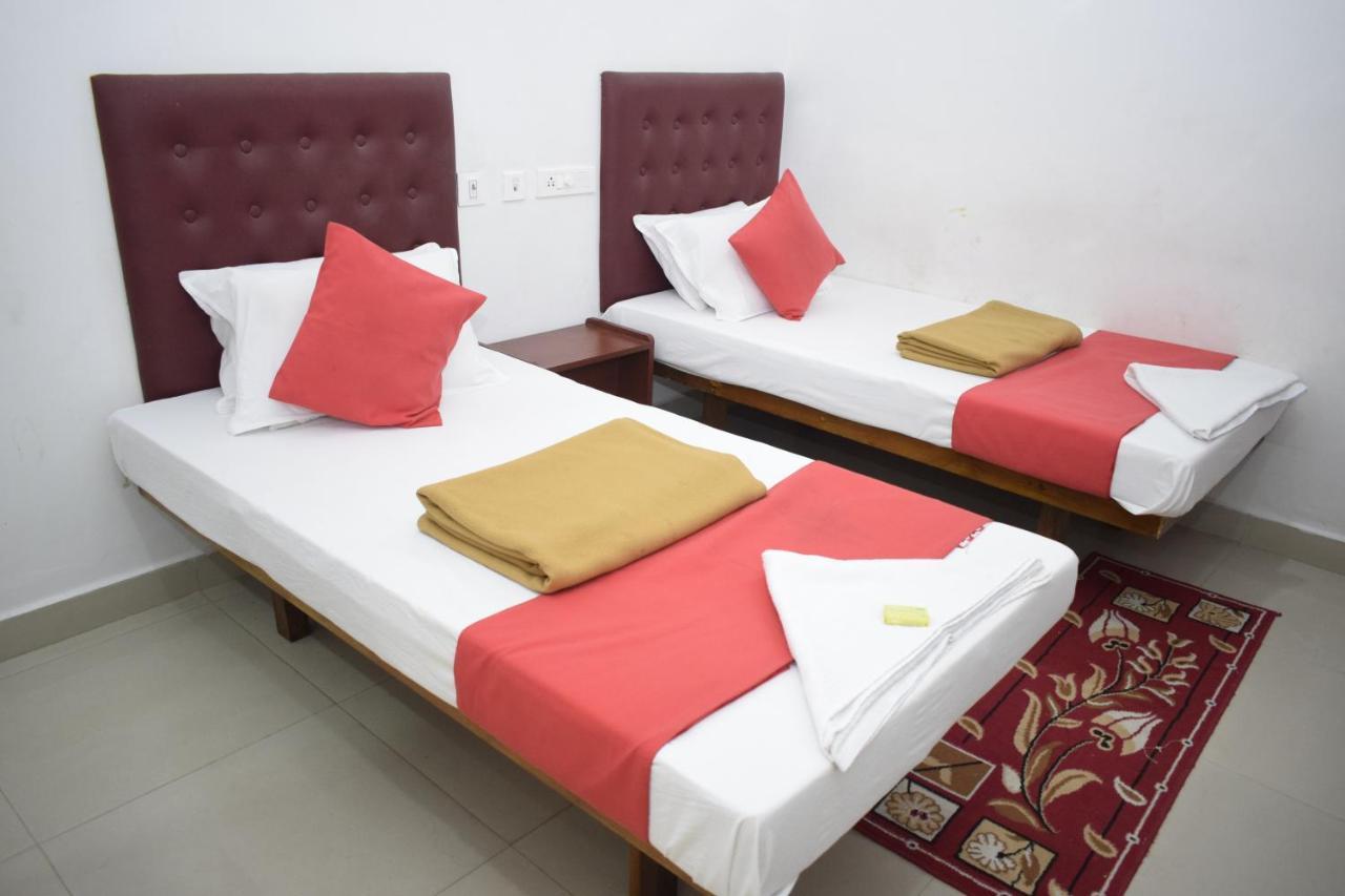 Hotel Jayaram Chidambaram Exteriör bild